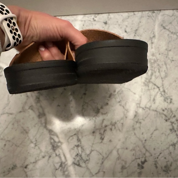 REEF Cushion Vista Sandal, Cognac Black, Sz 8 (worn once in October)! - Picture 7 of 7